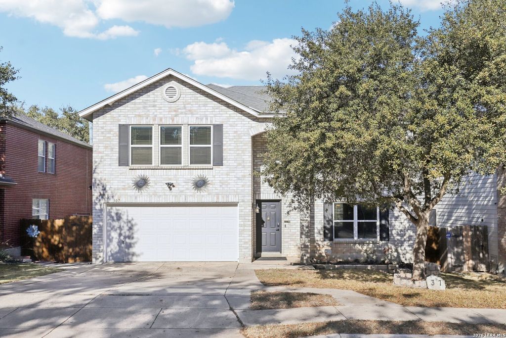 Photo of 307 Clover, San Antonio, TX 78245 (MLS # 1937397)