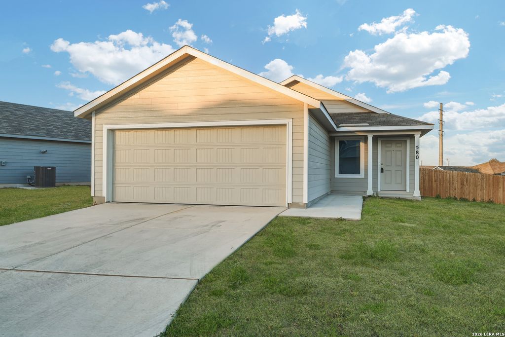 Photo of 580 Kathleen Pike, San Antonio, TX 78253 (MLS # 1941797)