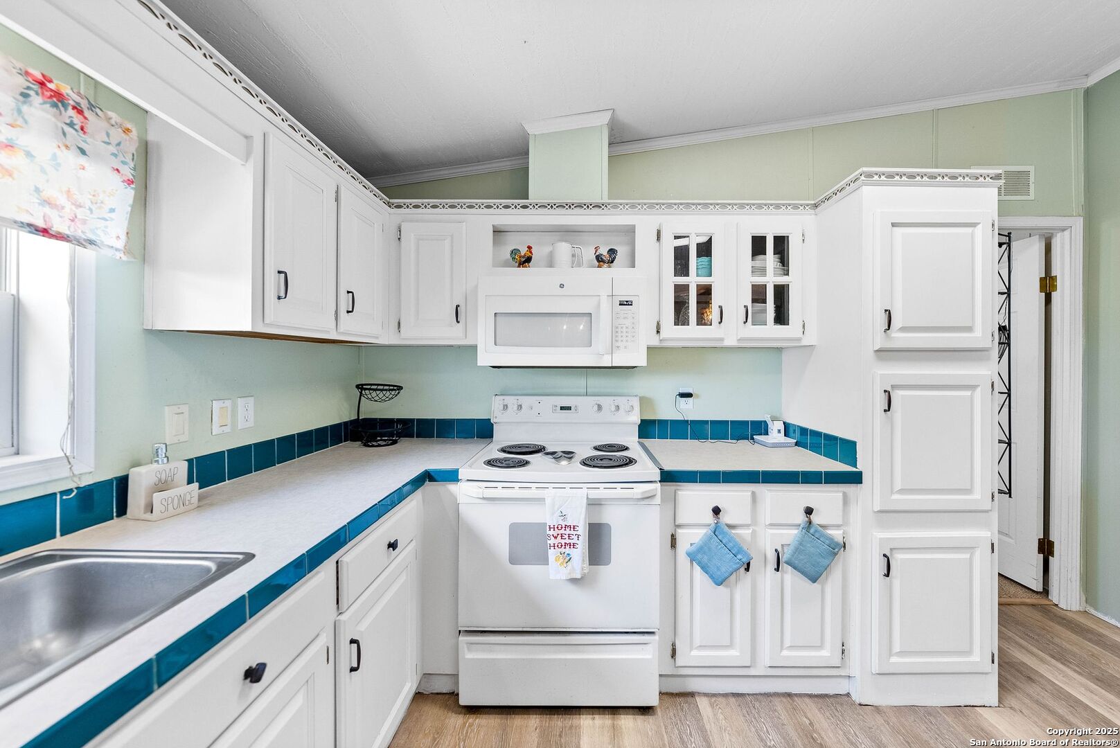 Boerne, Texas 78006, United States, 3 Bedrooms Bedrooms, ,2 BathroomsBathrooms,Residential,Active,161643