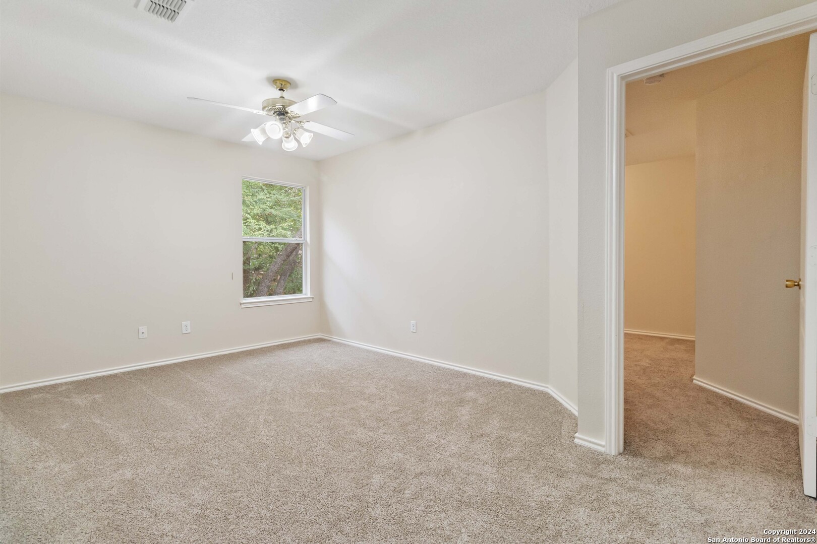 San Antonio, Texas 78247, United States, 3 Bedrooms Bedrooms, ,3 BathroomsBathrooms,Residential,Pending,46114