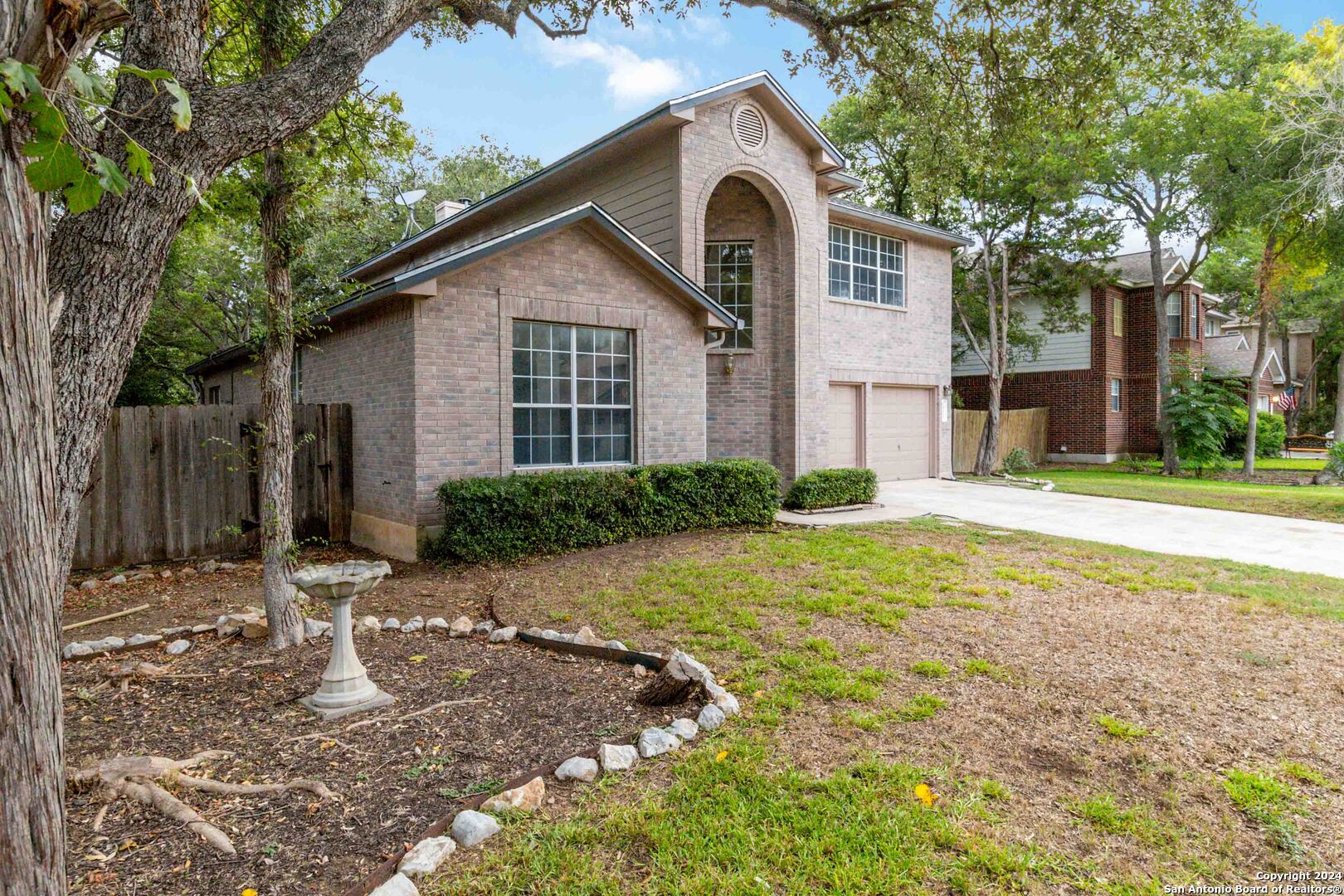 San Antonio, Texas 78247, United States, 3 Bedrooms Bedrooms, ,3 BathroomsBathrooms,Residential,Pending,46114