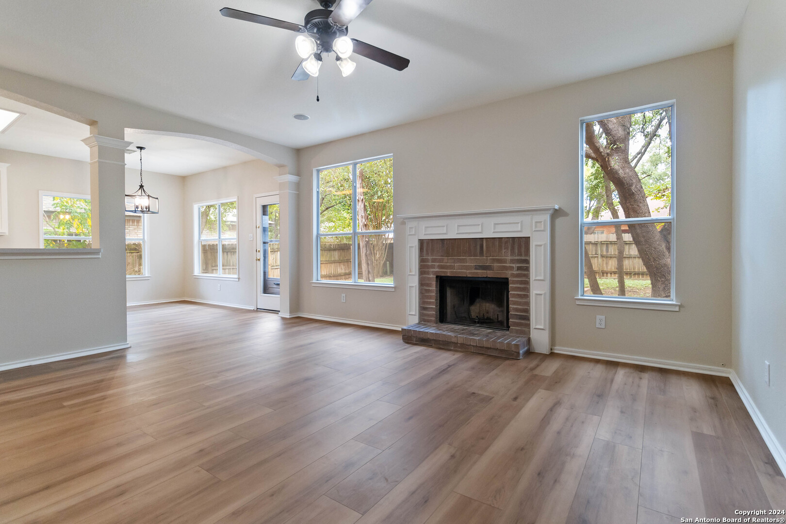 San Antonio, Texas 78247, United States, 3 Bedrooms Bedrooms, ,3 BathroomsBathrooms,Residential,Pending,46114