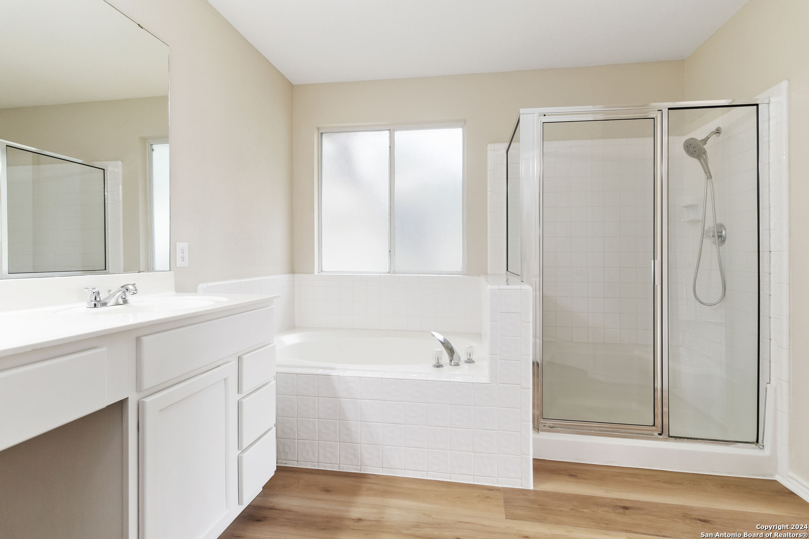 San Antonio, Texas 78247, United States, 3 Bedrooms Bedrooms, ,3 BathroomsBathrooms,Residential,Pending,46114