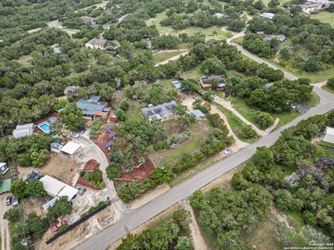 A home in Canyon Lake