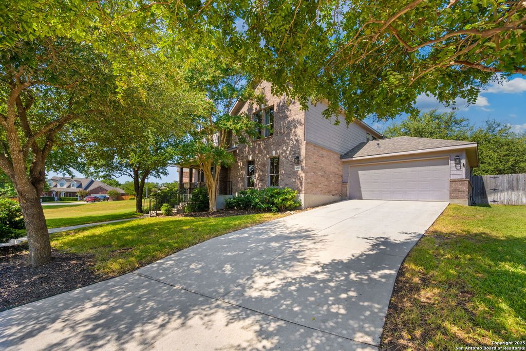 Photo of 14507 John David, Helotes, TX 78023 (MLS # 1889685)