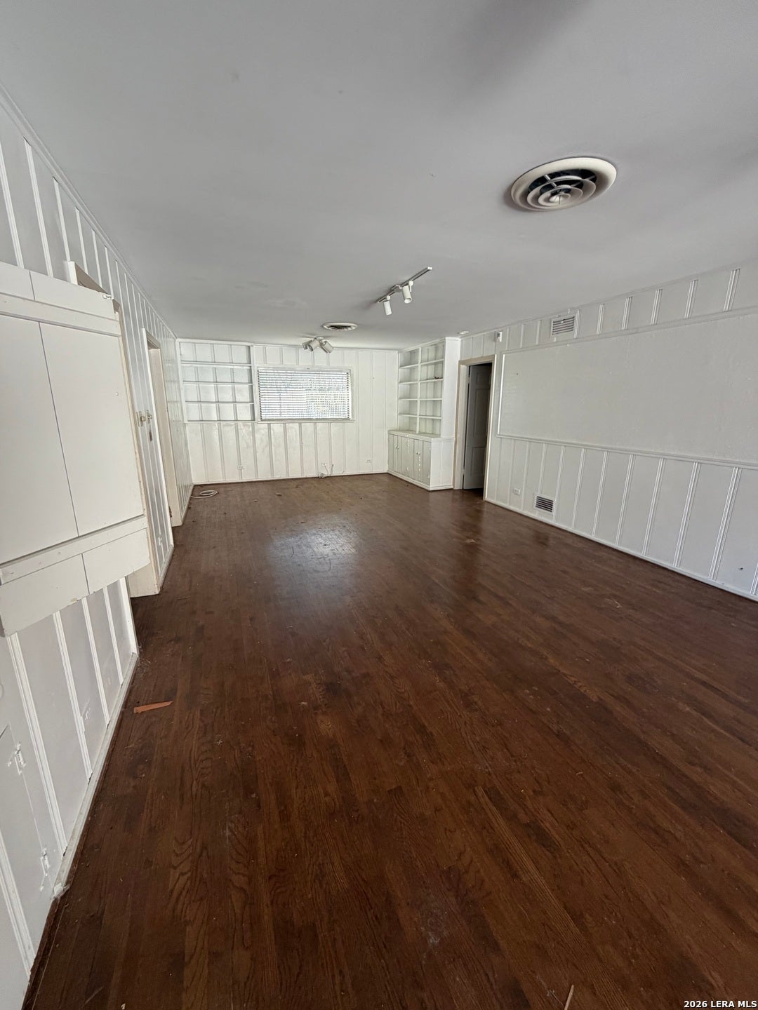 345 BURR RD