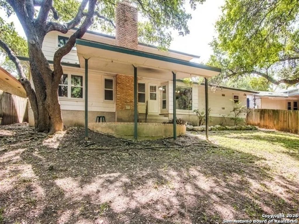 Photo of 11623 Raindrop Dr, San Antonio, TX 78216 (MLS # 1933810)