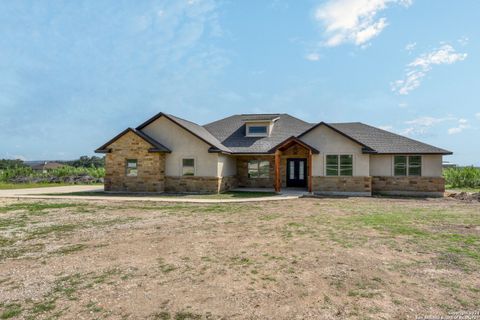 A home in Bandera