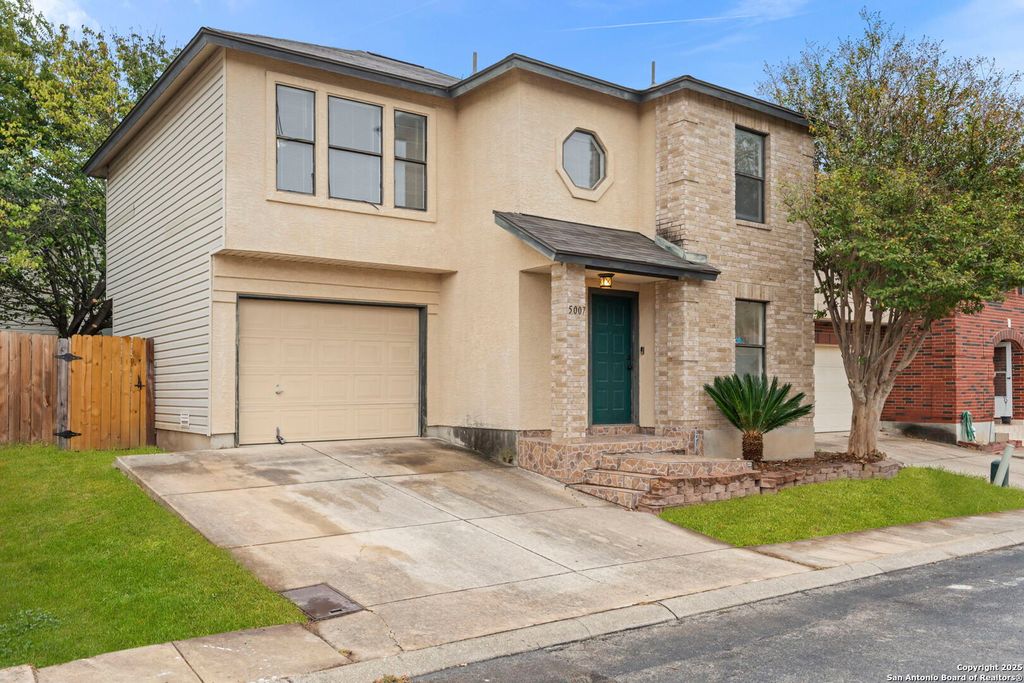 Photo of 5007 Kenton Trace, San Antonio, TX 78240 (MLS # 1924994)
