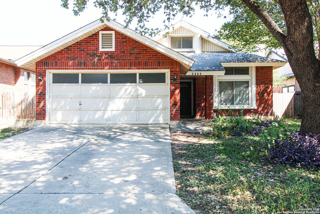 Photo of 3223 Tree Grove, San Antonio, TX 78247 (MLS # 1914472)
