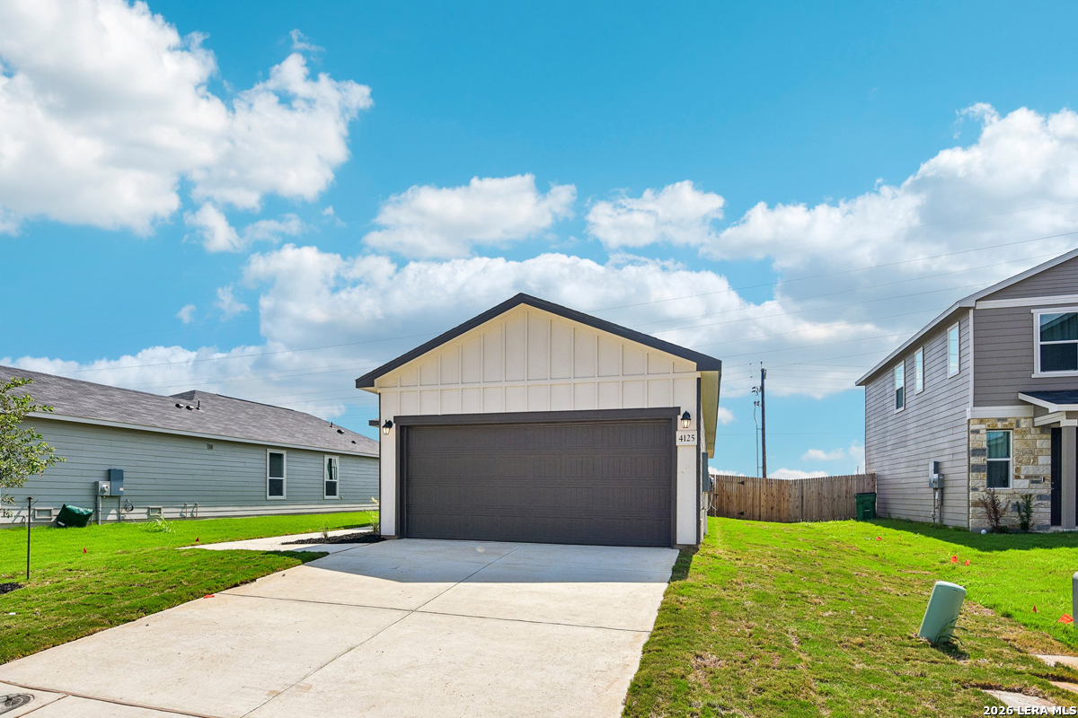 Photo 1 of 45 — 4125 WOODSIDE DR, Seguin, TX 78155