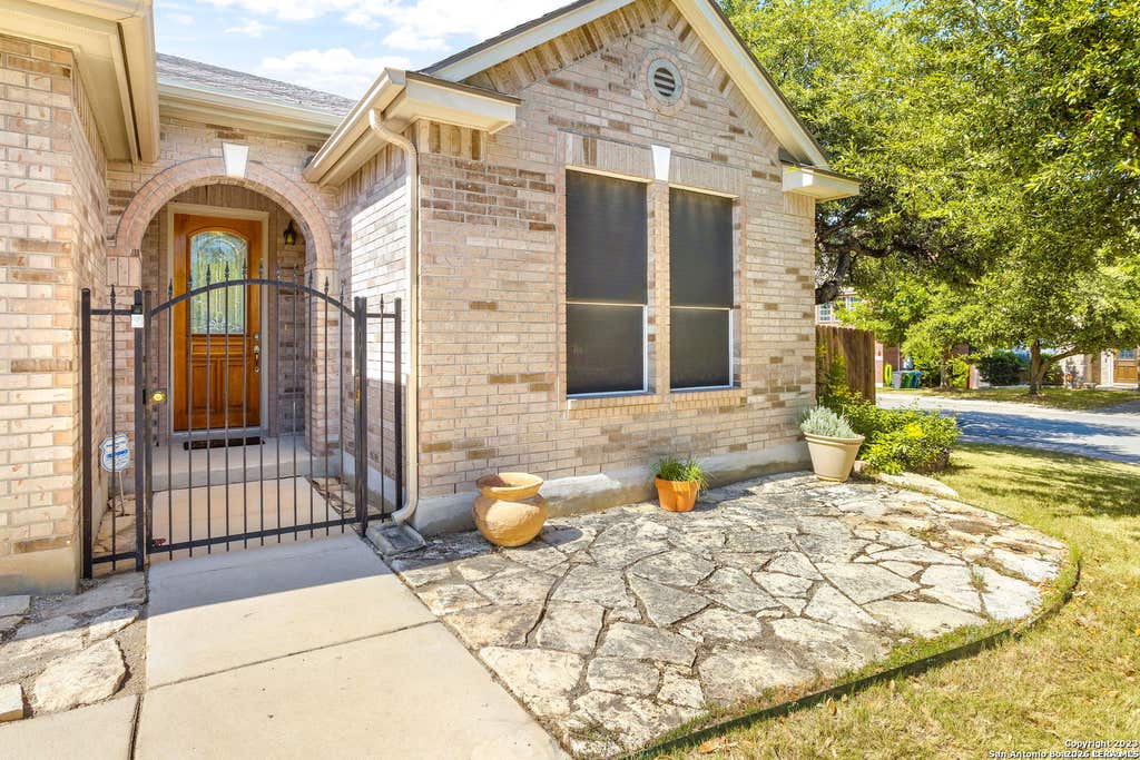 Photo of 8003 COOPER ML, San Antonio, TX 78255 (MLS # 2010956)
