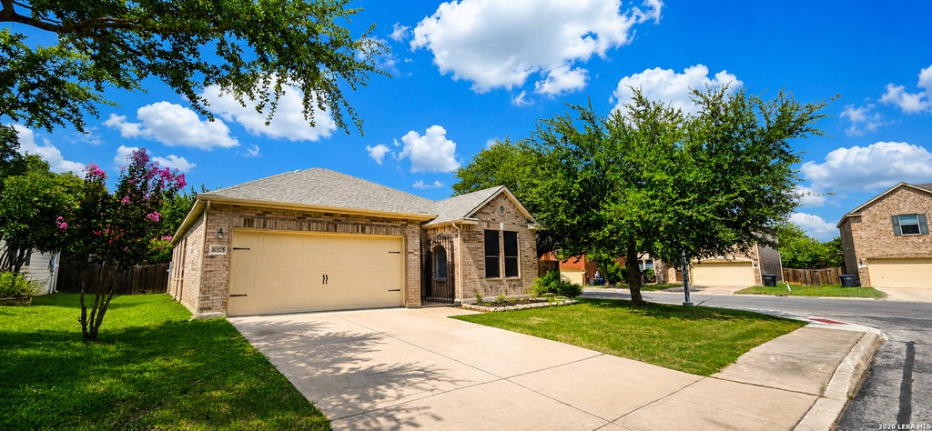 Photo of 8003 COOPER ML, San Antonio, TX 78255 (MLS # 2010956)