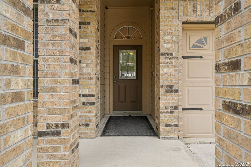 Photo of 6702 Bowie, San Antonio, TX 78253 (MLS # 1923868)