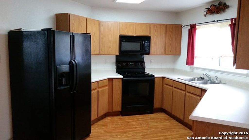 Photo of 25 Badgers Hills, San Antonio, TX 78238 (MLS # 1954066)