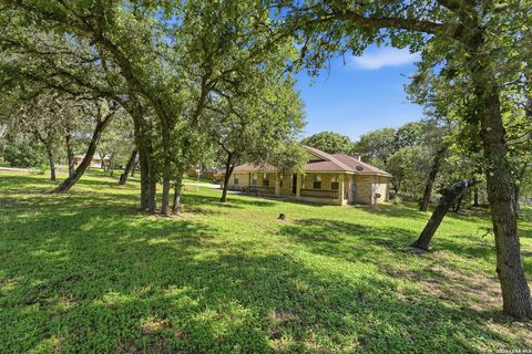 238 Deer Ridge La Vernia TX 78121