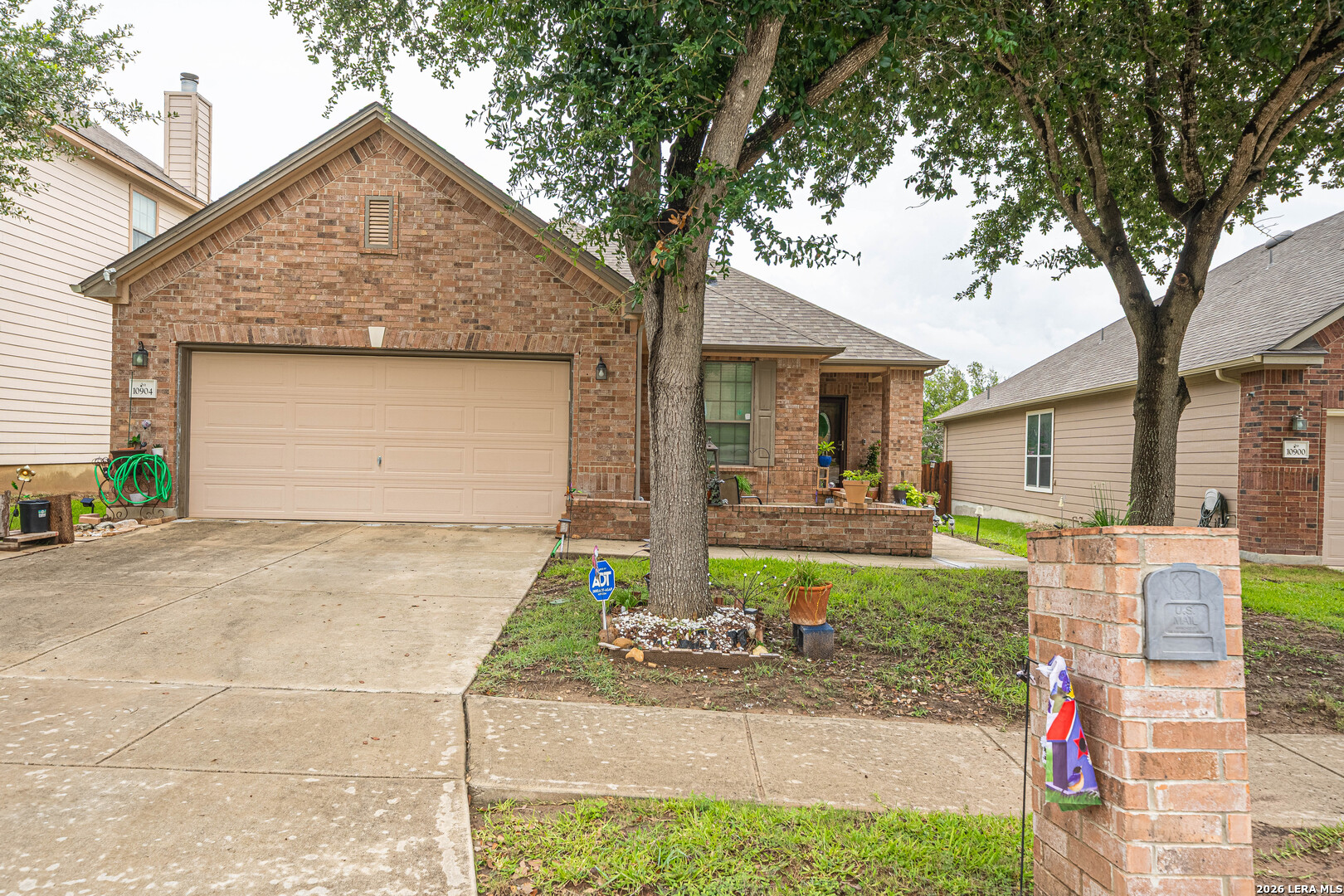 Photo 1 of 36 — 10904 Denae Dr, Live Oak, TX 78233