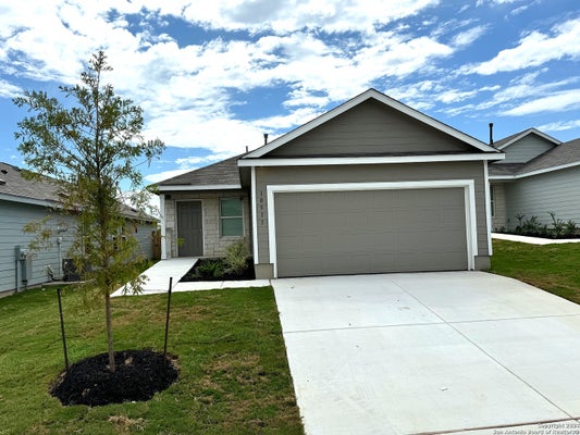10511 PADRON BND, SAN ANTONIO, TX 78224 - Image 87ac8ee8c2e7925a191e337bbca10368/950062176