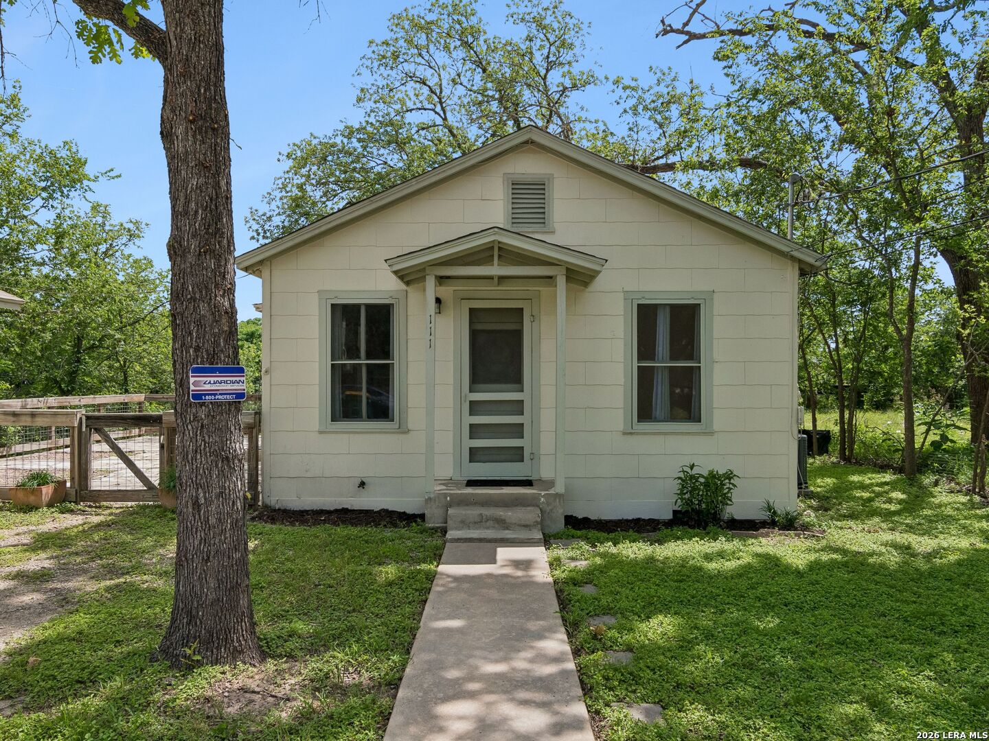 111 Brackenridge