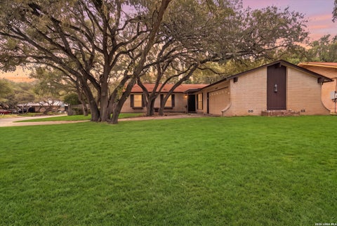 Photo of 2046 Adobe Trail, San Antonio, TX 78232 (MLS # 2024408)