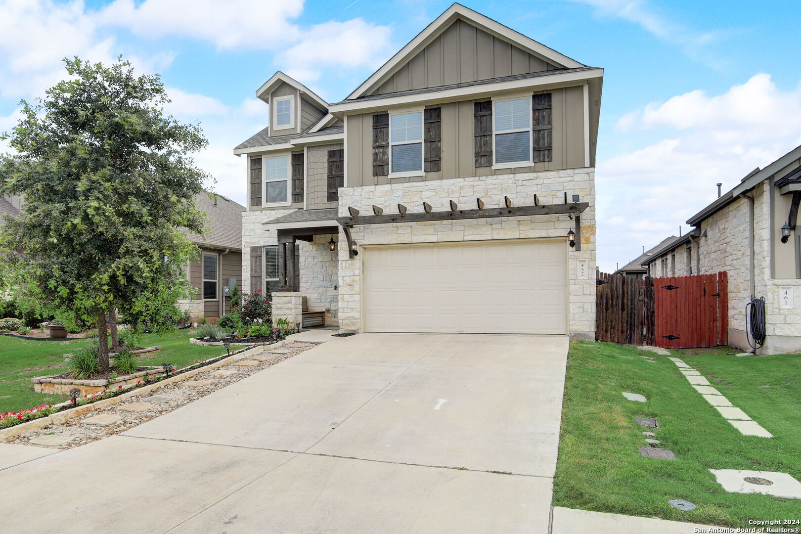 View Liberty Hill, TX 78642 house