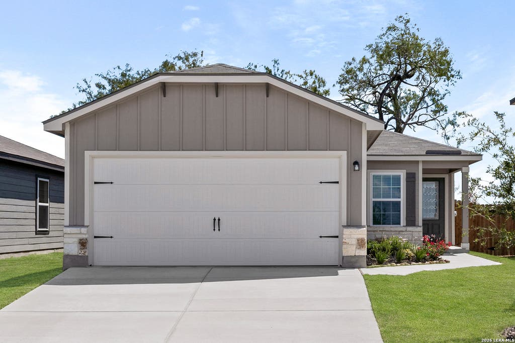 Photo of 11503 Woodpecker Dr, San Antonio, TX 78223 (MLS # 2008734)