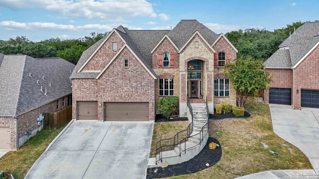Photo of 8905 Soaring Oak, San Antonio, TX 78255 (MLS # 1916488)