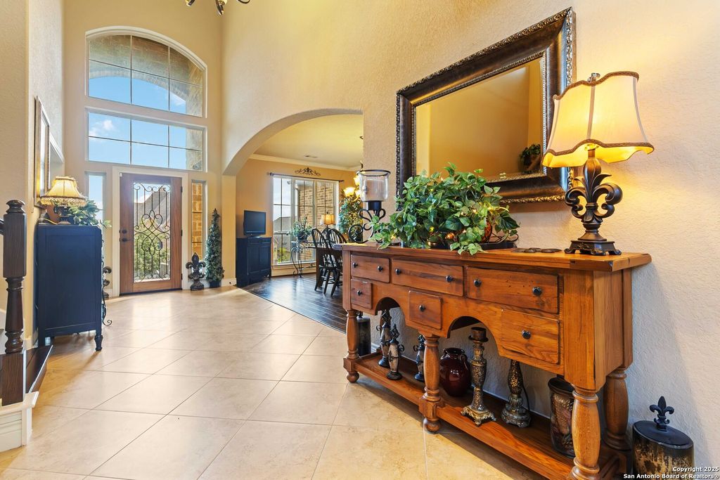 Photo of 8905 Soaring Oak, San Antonio, TX 78255 (MLS # 1916488)
