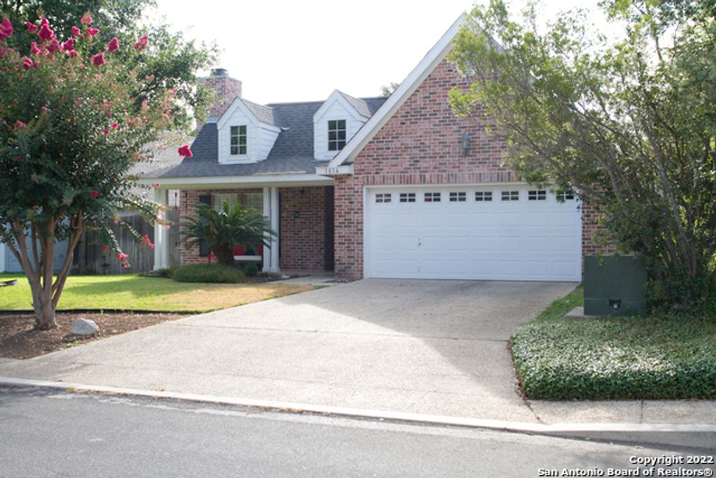 Photo of 1614 hawks tree, San Antonio, TX 78248 (MLS # 1938081)