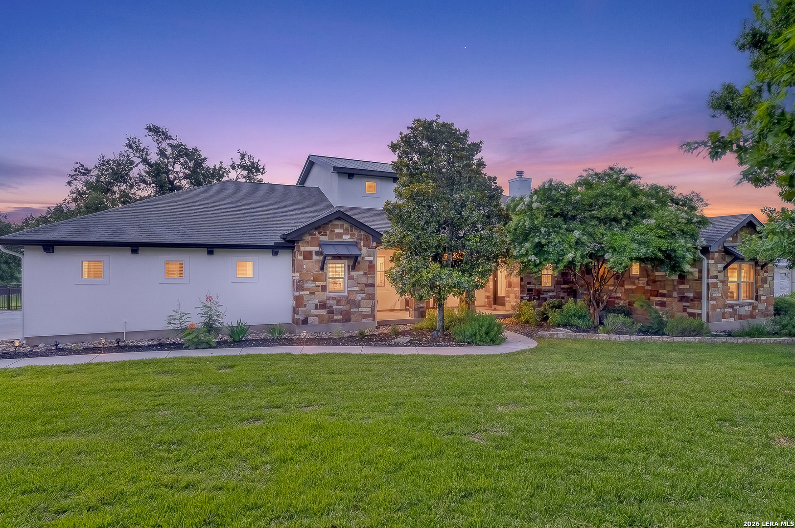 Photo 1 of 47 — 1424 Decanter Dr, New Braunfels, TX 78132
