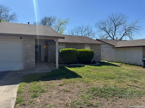 Photo of 15023 Beavers Run, San Antonio, TX 78217 (MLS # 1956984)