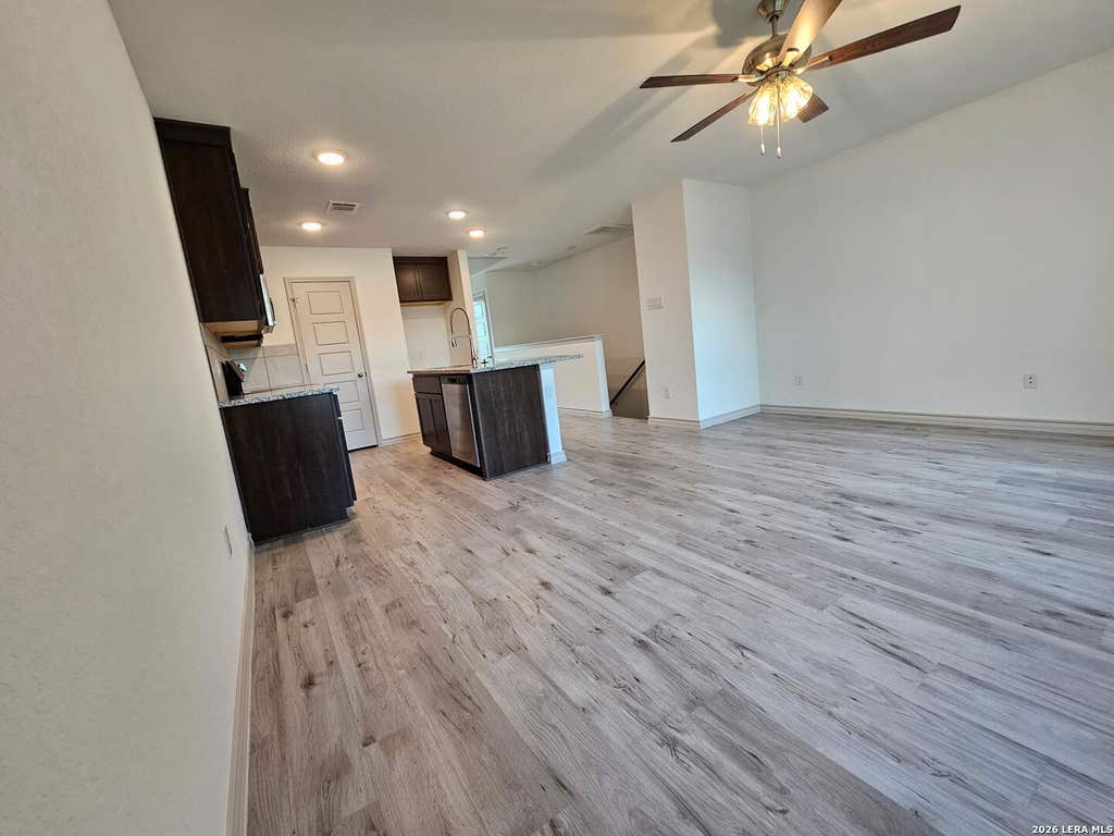 Photo of 310 W EVERGREEN ST 121 #121, San Antonio, TX 78212 (MLS # 2007092)
