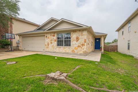 Property photo of 129 Rattlesnake Way, Cibolo, TX 78108