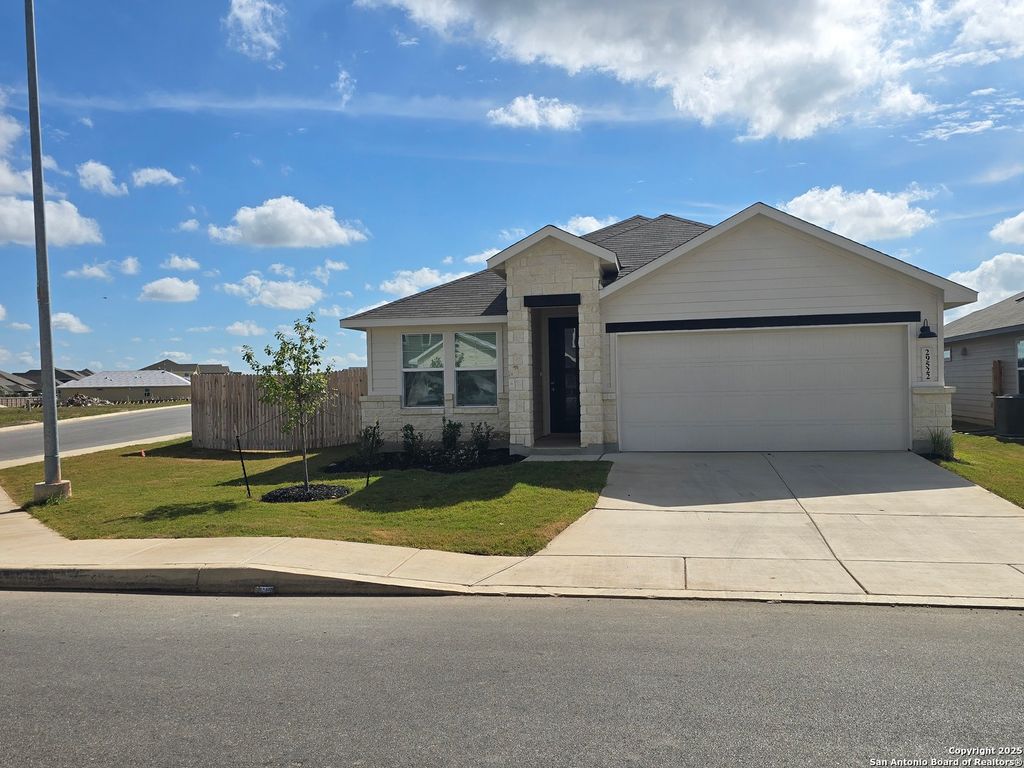 Photo of 29522 Clanton Pass, San Antonio, TX 78260 (MLS # 1916201)