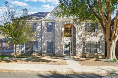 9518 Antoine Forest San Antonio TX 78254