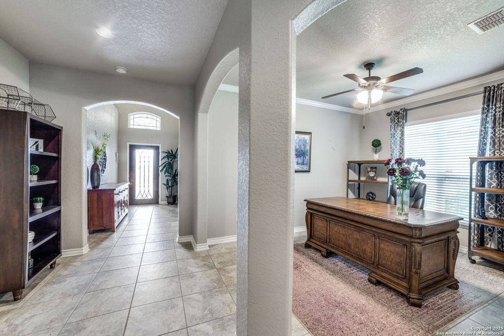 Photo of 11723 BRICEWOOD TIP, San Antonio, TX 78254 (MLS # 1944102)