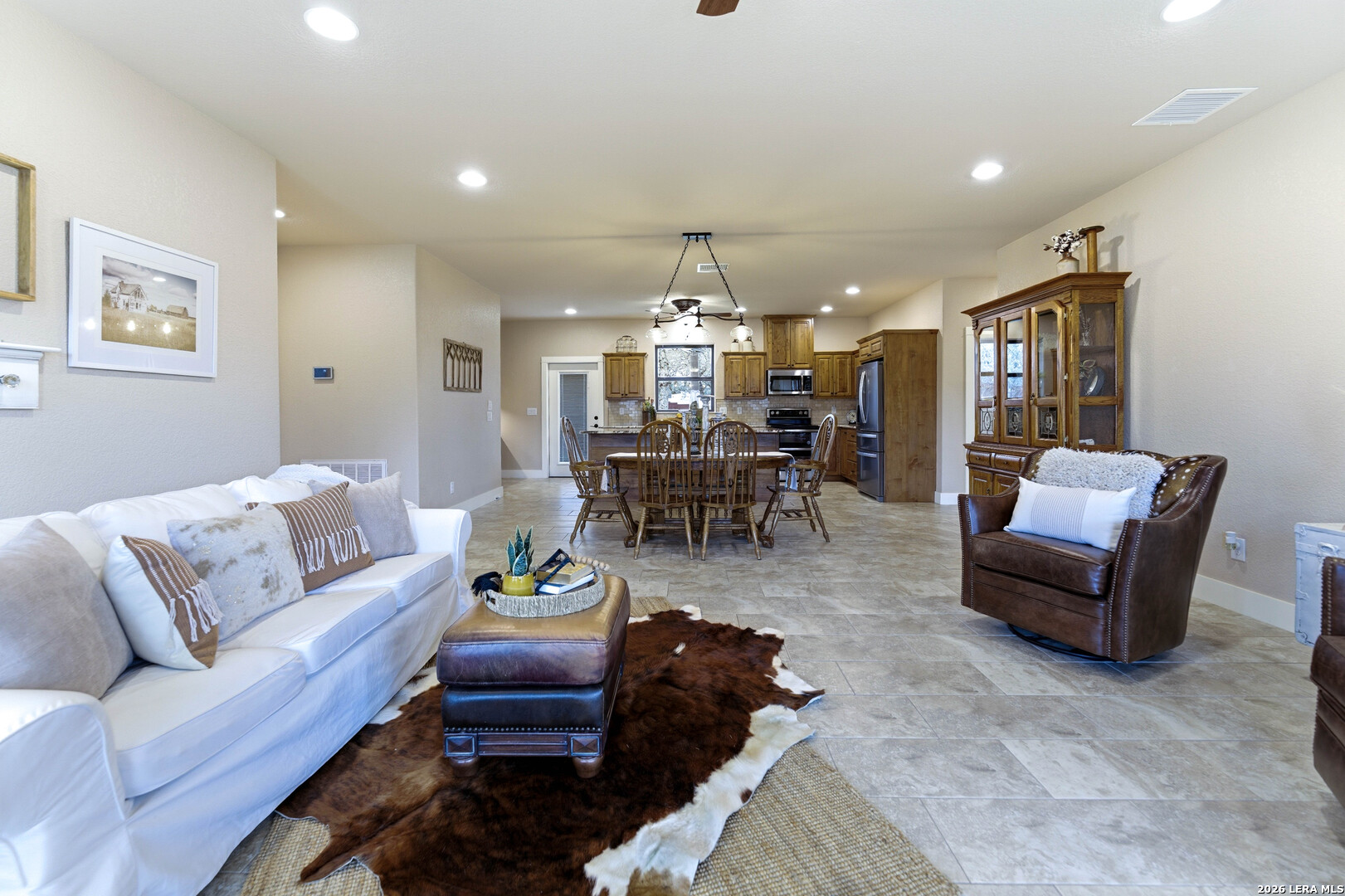 203 UNIT B Champions Blvd (Two Homes)