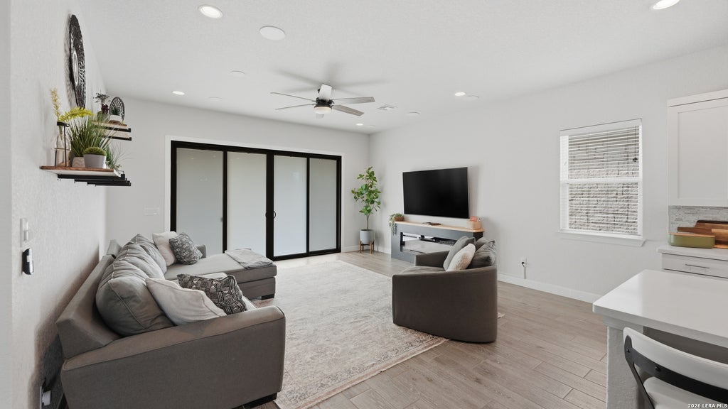 Photo of 11993 TRAILING CRK, Schertz, TX 78154 (MLS # 1968772)