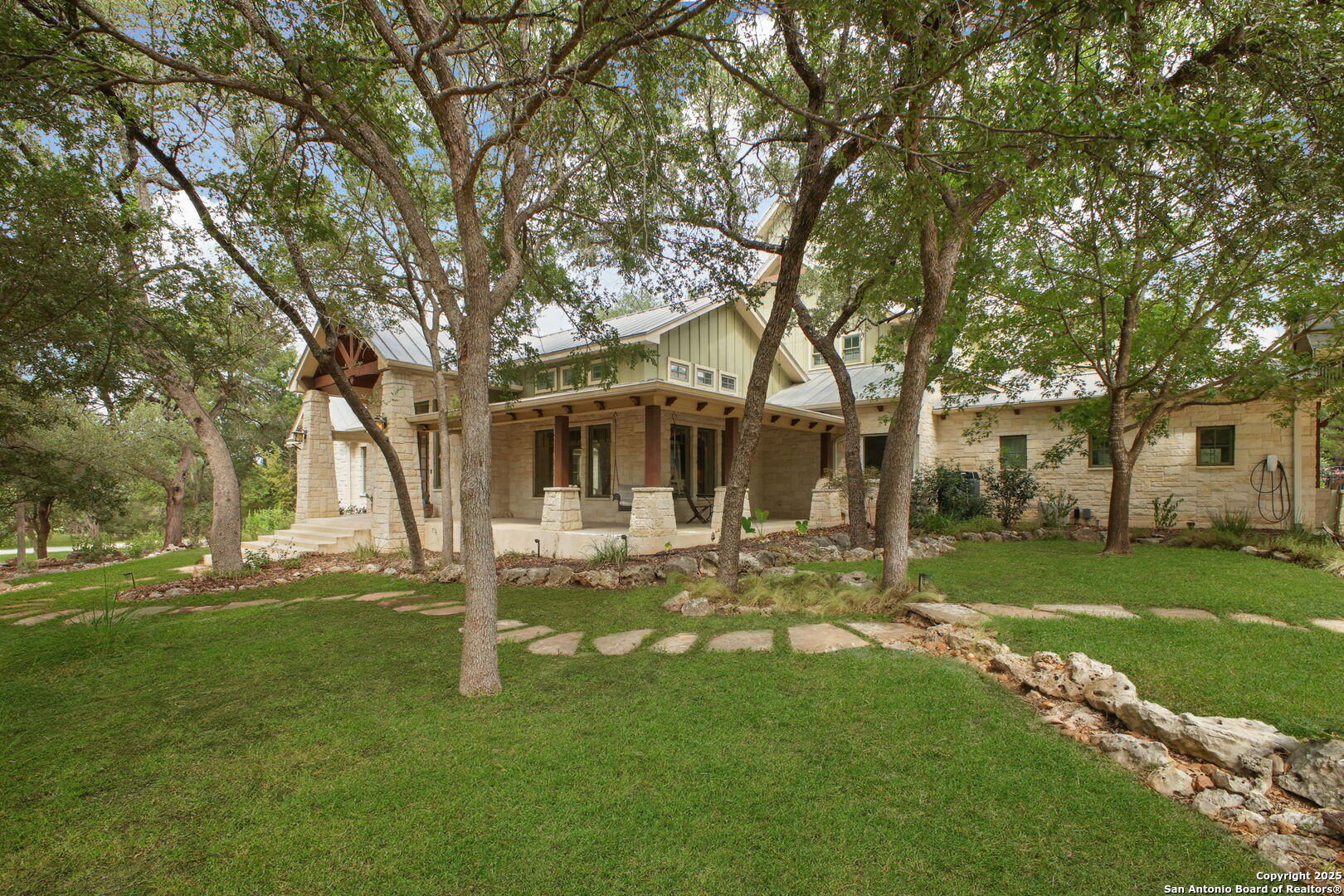 New Braunfels, Texas 78132, United States, 4 Bedrooms Bedrooms, ,5 BathroomsBathrooms,Residential,Active,189623