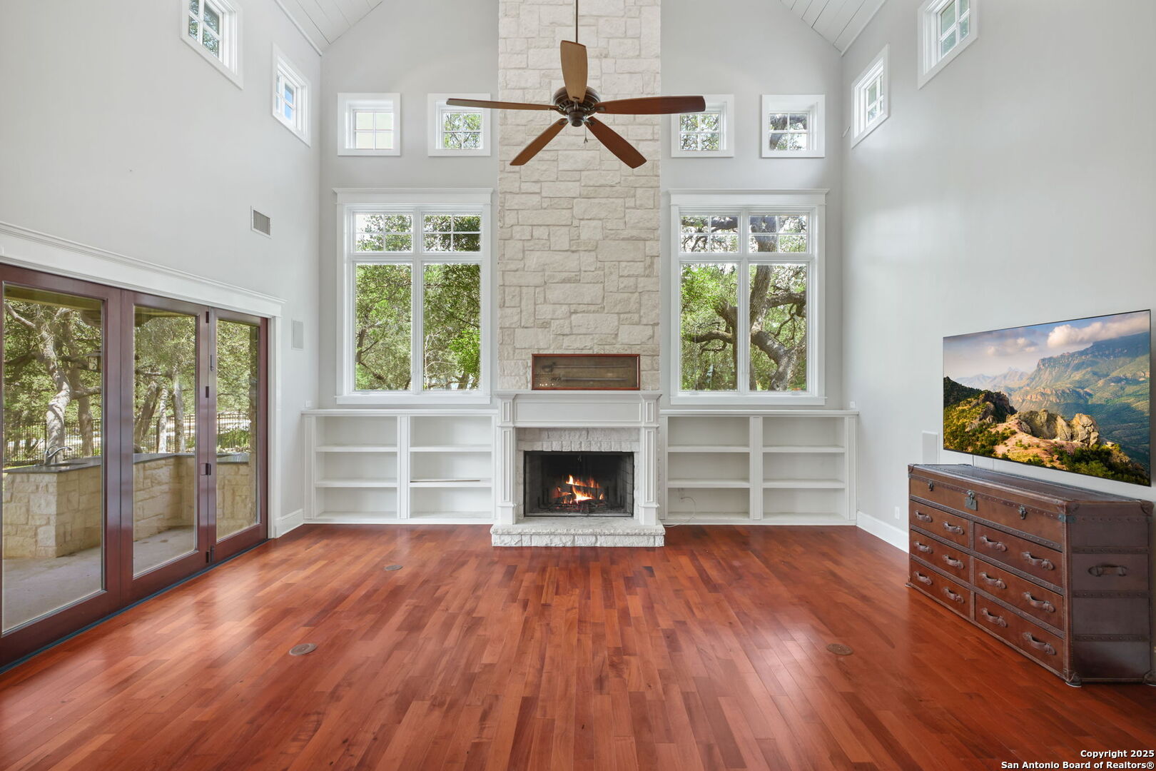 New Braunfels, Texas 78132, United States, 4 Bedrooms Bedrooms, ,5 BathroomsBathrooms,Residential,Active,189623