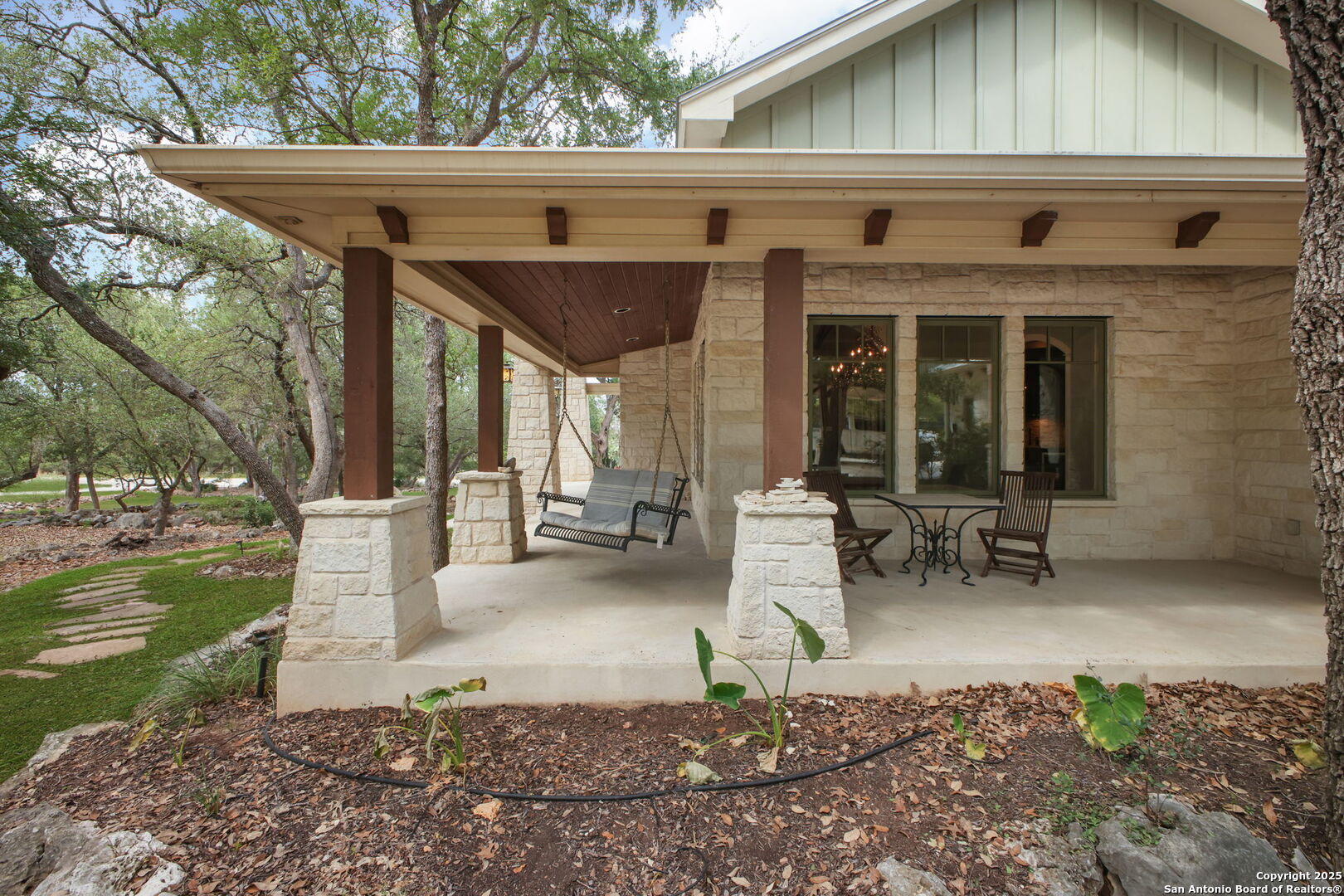 New Braunfels, Texas 78132, United States, 4 Bedrooms Bedrooms, ,5 BathroomsBathrooms,Residential,Active,189623