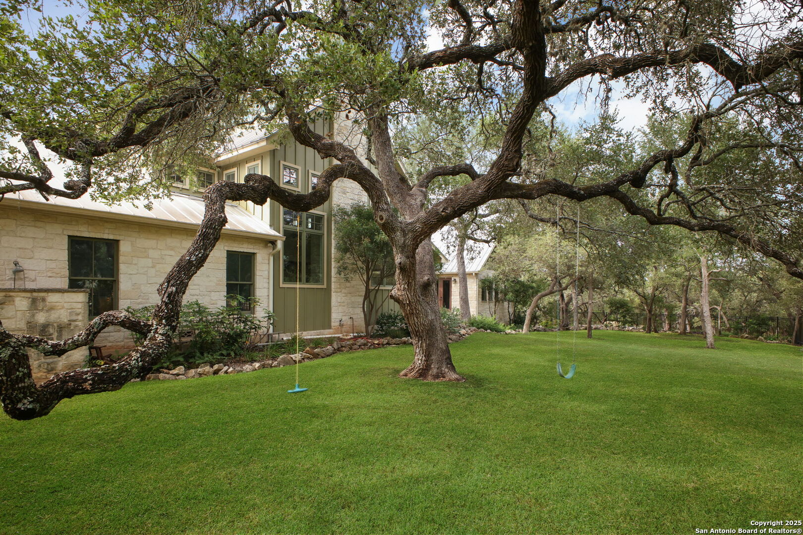 New Braunfels, Texas 78132, United States, 4 Bedrooms Bedrooms, ,5 BathroomsBathrooms,Residential,Active,189623