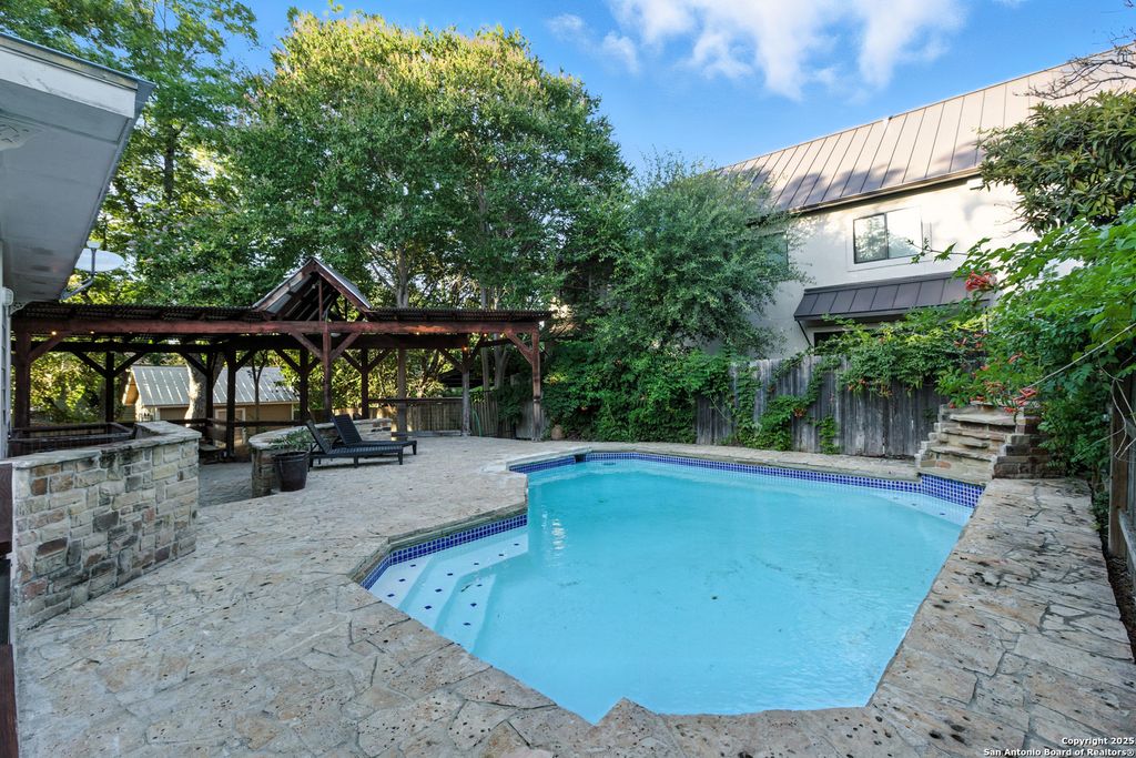 Photo of 161 Barilla, Alamo Heights, TX 78209 (MLS # 1884479)