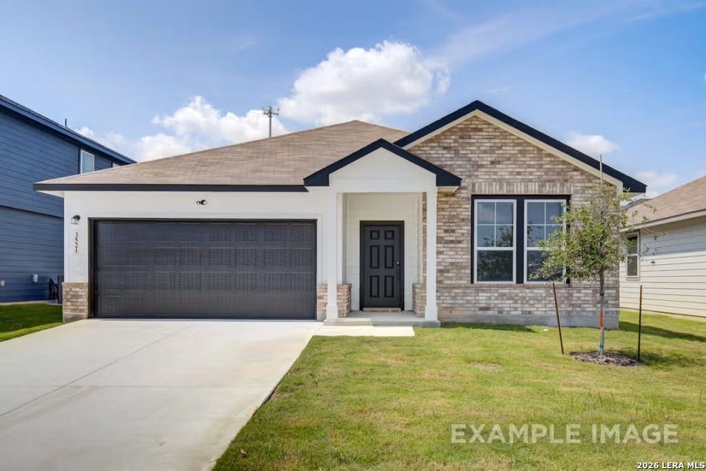 Photo of 405 Jills Path, Seguin, TX 78155 (MLS # 1947979)