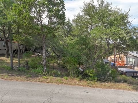 338 Grey Fawn Canyon Lake TX 78133