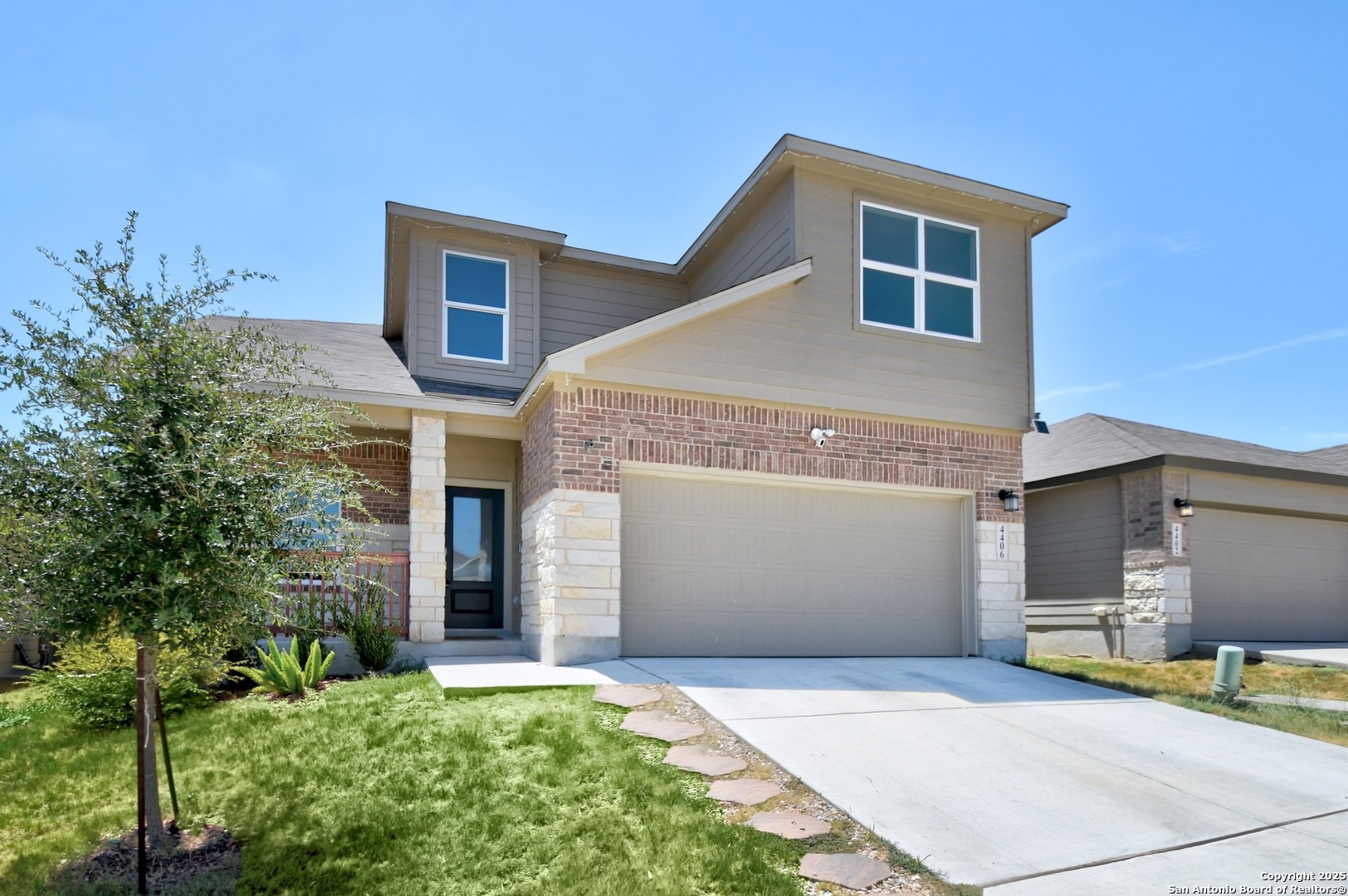 4406 Revetment Way