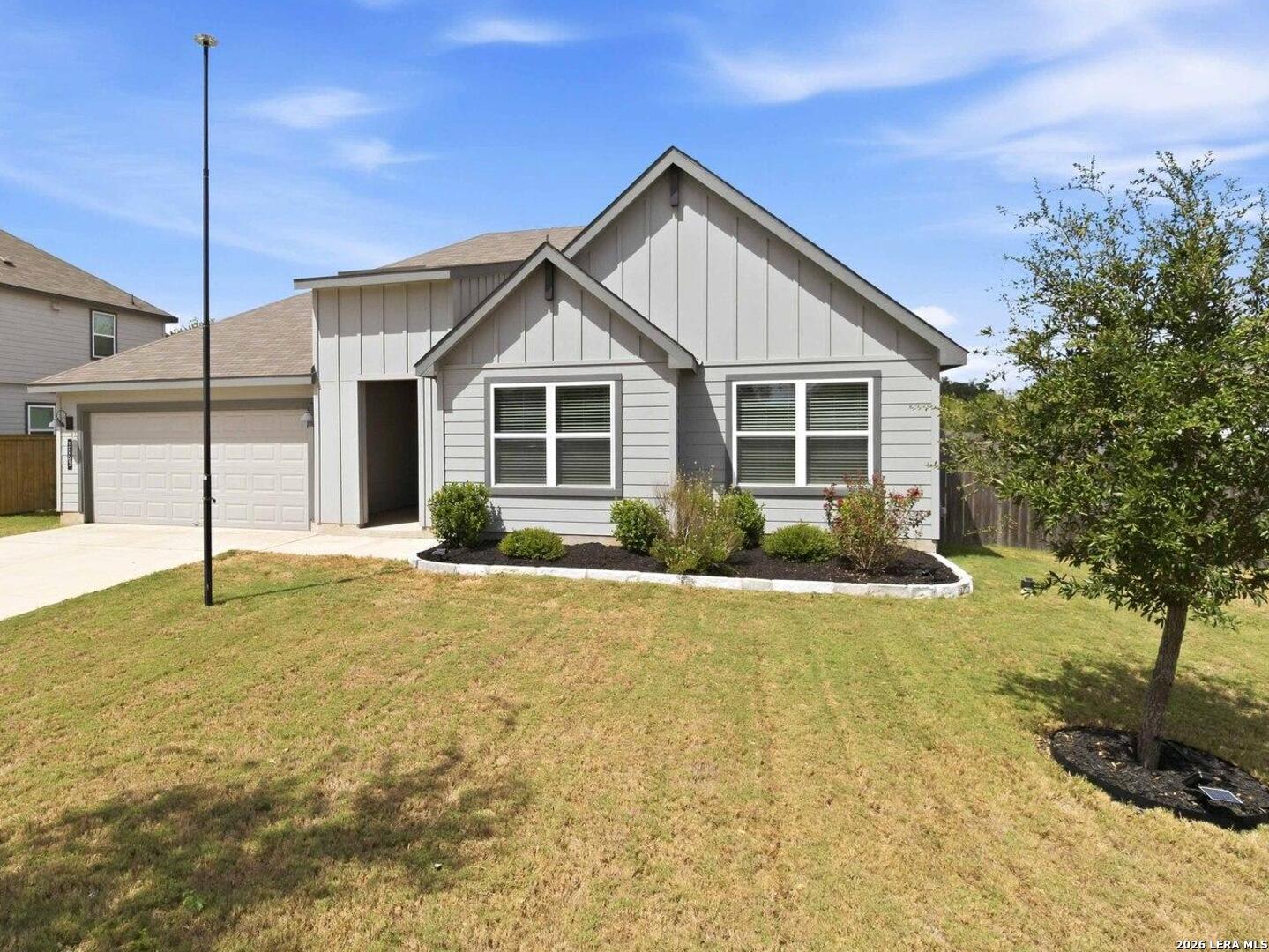 3163 Iron Canyon