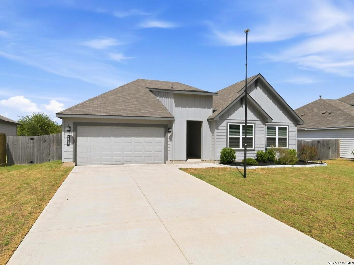 3163 Iron Canyon