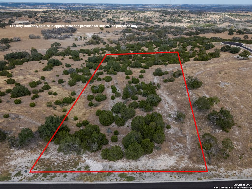 Photo of 30 Buckskin Path, Fredericksburg, TX 78624 (MLS # 1816069)