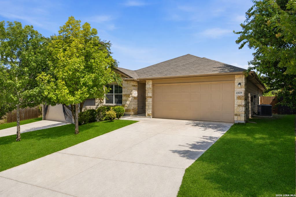 Photo of 12029 Pearl Jubilee, San Antonio, TX 78245 (MLS # 2009683)